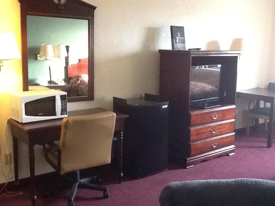 Super 8 By Wyndham Kennett Motel Екстериор снимка