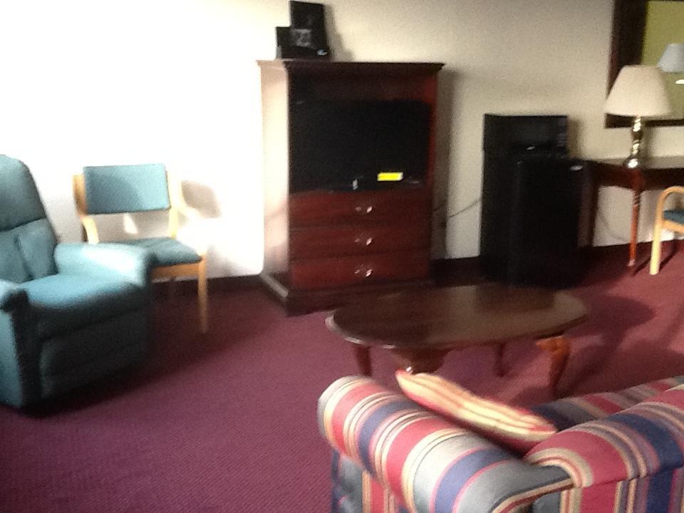Super 8 By Wyndham Kennett Motel Екстериор снимка